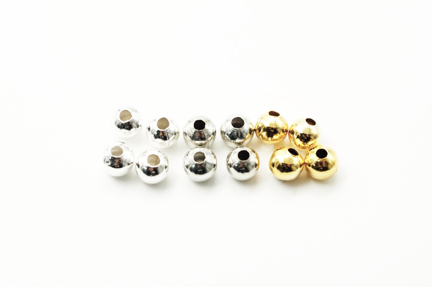 Μπίλια Μεταλλική 8mm με Τρύπα 2mm 30TEM